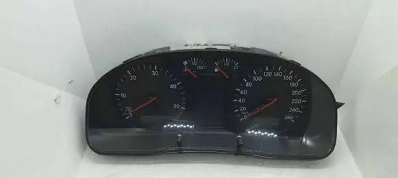 Volkswagen PASSAT B5 Speedometer (instrument cluster) 3B1919880 G