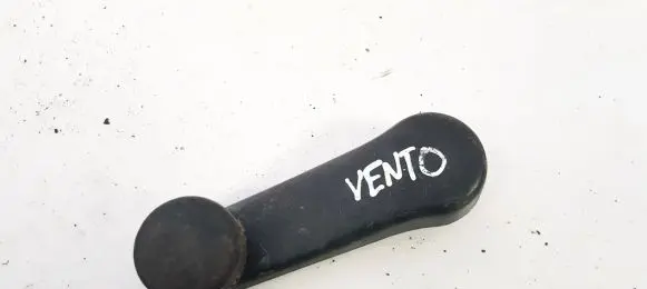 Volkswagen Vento Front door window winding handle 1H0837581B