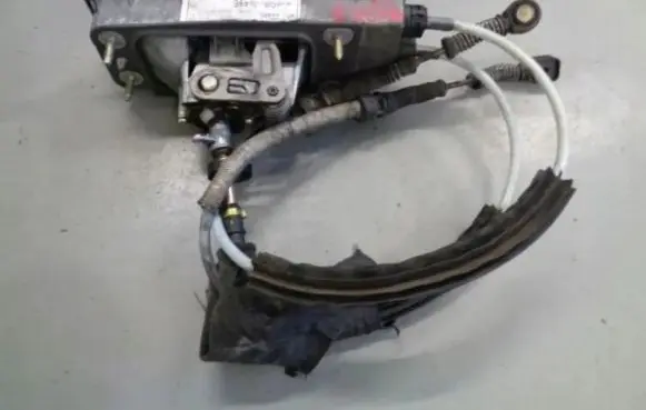 Seat Ibiza III (6L) Gear shifter/selector 