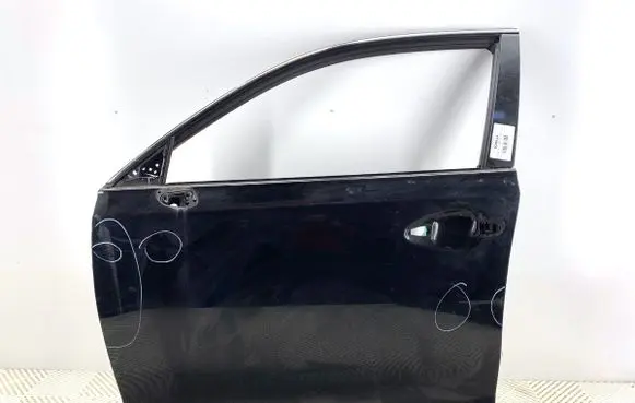 Lexus CT 200H Front door 