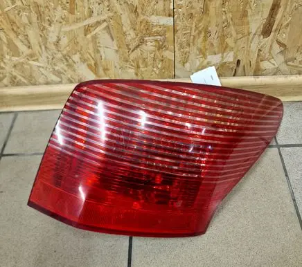 Peugeot 407 Rear/tail lights