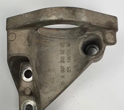 Mercedes-Benz B W246 W242 Driveshaft support bearing bracket A6072050201