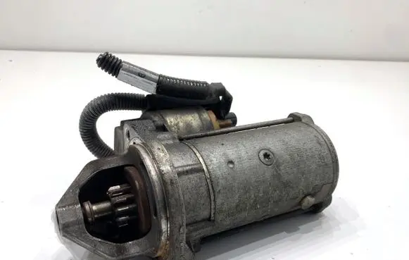 Mercedes-Benz E W211 Starter motor 0051511301
