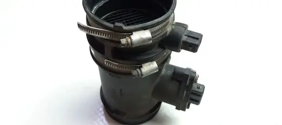 Opel Omega B1 Mass air flow meter 0280217503 M6950