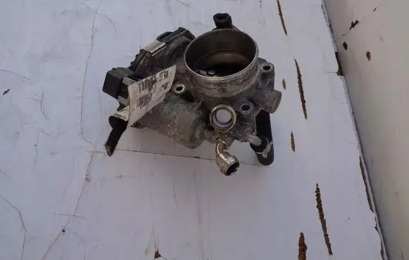 Opel Insignia A Throttle valve