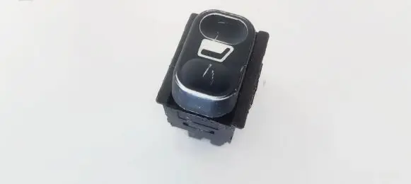 Citroen Berlingo Electric window control switch 3415V7B27