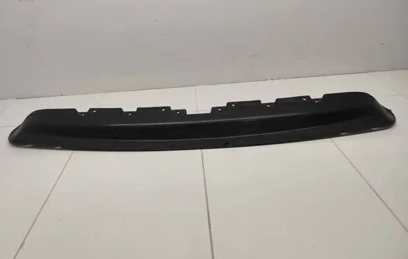 Engine bonnet/hood lock trim molding