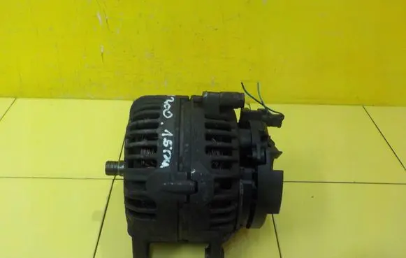 Nissan NV200 Generator/alternator 19SP35 K9K400