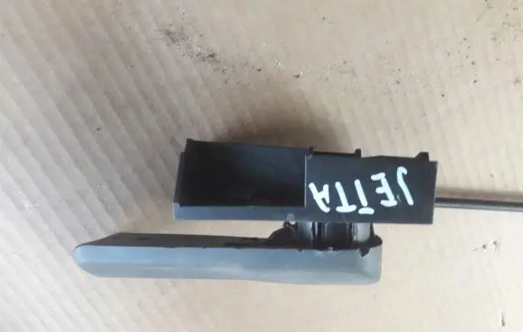 Volkswagen Jetta V Engine bonnet (hood) release handle 1K1863633