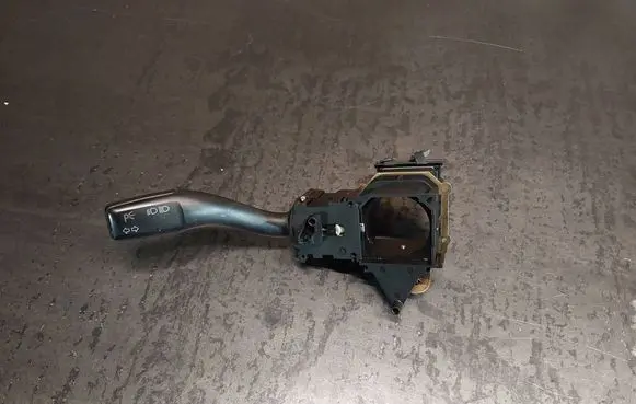 Audi A4 S4 B6 8E 8H Indicator stalk 8E0953513A