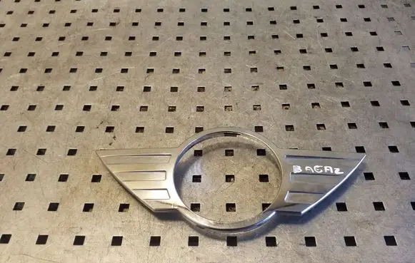 Mini Cooper Countryman R60 Tailgate trim 9801607