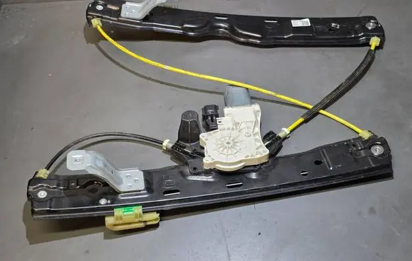 Jaguar F-Pace Rear door window regulator with motor J8A227001AB C65887103