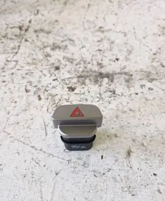 Ford Focus Hazard light switch 13A350AA 30042008