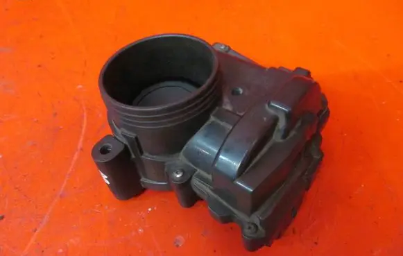 Peugeot 207 Throttle body valve V757669780