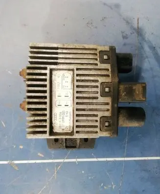 Volkswagen Transporter - Caravelle T5 Coolant fan relay 3B0919506 898999000