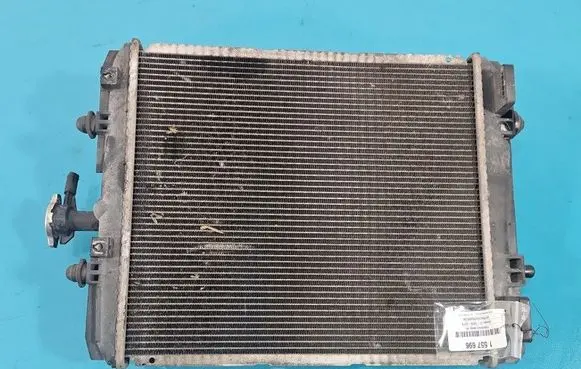 Coolant radiator