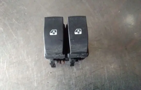 Renault Espace - Grand espace IV Electric window control switch