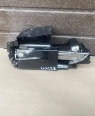 Mercedes-Benz C W204 Tool set A2128980914 E2309