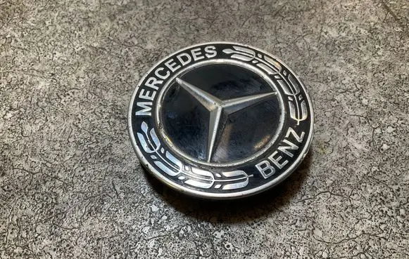 Mercedes-Benz GLE W167 Original wheel cap A1674015900