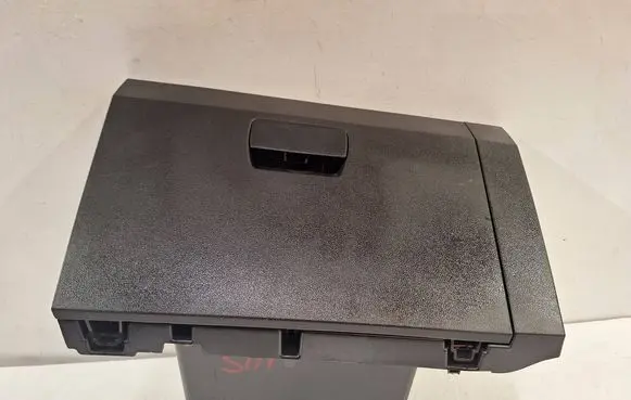 Dacia Sandero III Glove box 685009119R