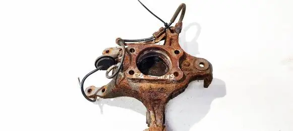 Hyundai i30 Rear wheel hub 