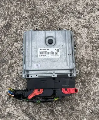 Volvo V60 Engine control unit/module 31336983 0281018414