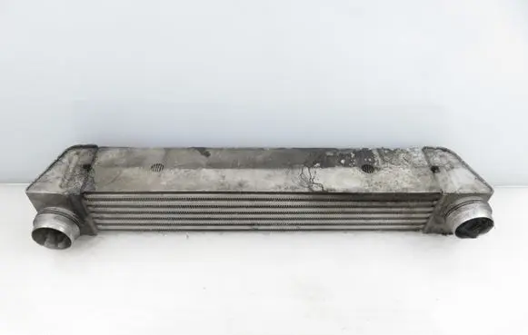 BMW 5 E60 E61 Intercooler radiator 