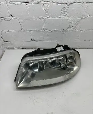 Volkswagen Sharan Headlight/headlamp 20A282