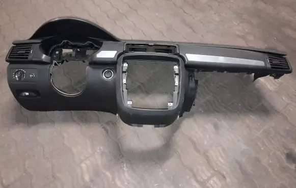 Mercedes-Benz R W251 Dashboard NOCODE