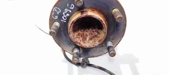 Ford Focus C-MAX Rear wheel hub 