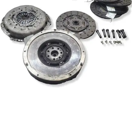 Mitsubishi L200 Clutch set kit 2300A074 1120A321