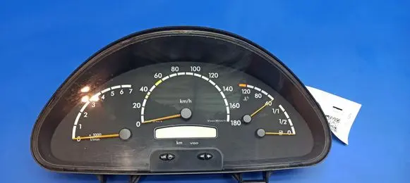 Mercedes-Benz Sprinter W901 W902 W903 W904 Speedometer (instrument cluster) A0014464521