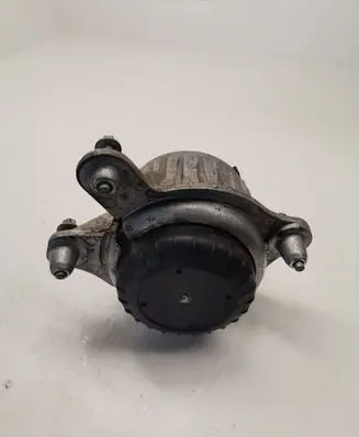 Mercedes-Benz E W213 Engine mount bracket A2132403400