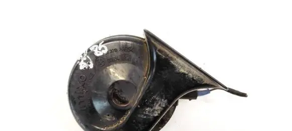 Volkswagen PASSAT B4 Horn signal E200884