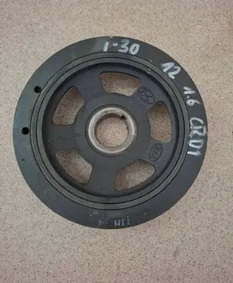 Hyundai i30 Water pump pulley 