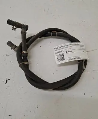 Toyota Land Cruiser (J100) Windshield washer fluid hose 5211960190