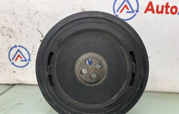 BMW 5 E39 Crankshaft pulley 2247890 11232247890 2247886