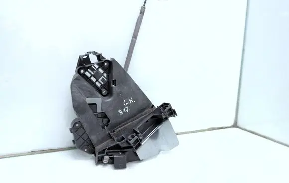 Volvo XC60 Rear door lock 30799326 A048069 30753337
