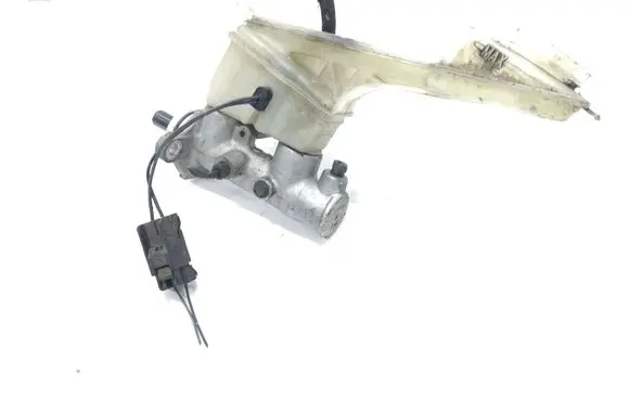 Mazda Premacy Master brake cylinder