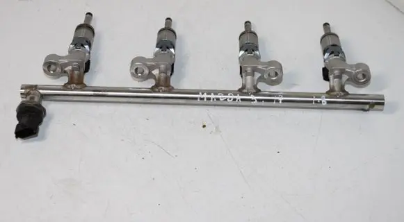 Mazda 3 III Fuel main line pipe PE0113150