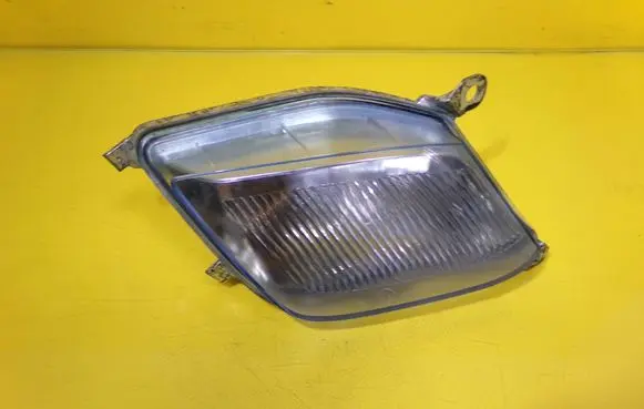 Front indicator light