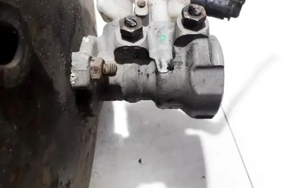 Ford Focus Master brake cylinder