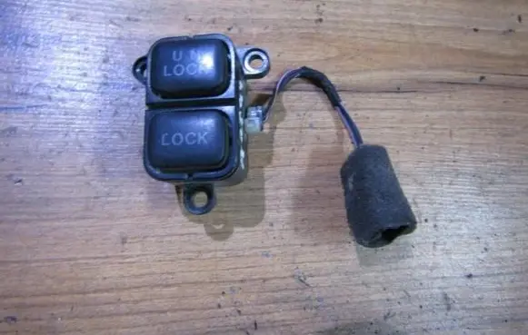 Central locking switch button