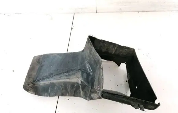 Audi A4 S4 B5 8D Air intake hose/pipe 8D0117335