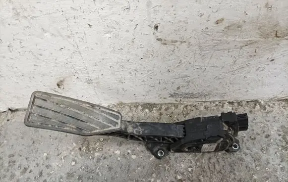 Suzuki Grand Vitara II Accelerator throttle pedal 590065J01 6PV00907400