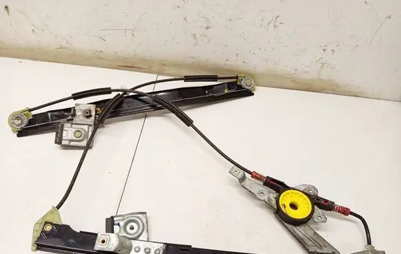 Ford Mondeo Mk III Sliding door window regulator with motor 