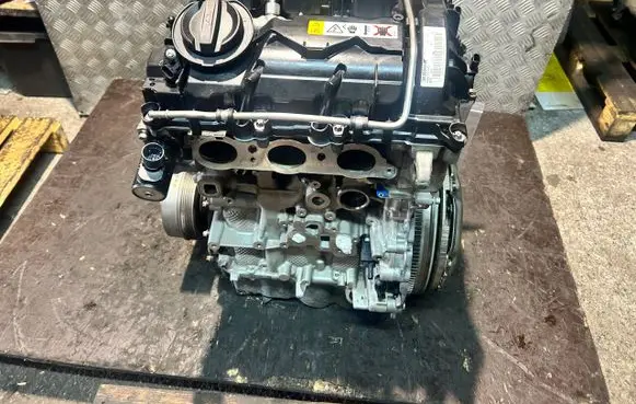 BMW 1 F40 Engine B38A15A