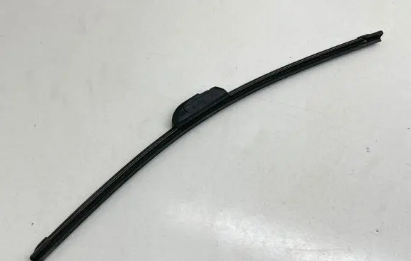 Volkswagen Transporter - Caravelle T5 Windshield/front glass wiper blade 