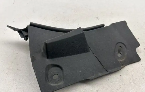 Toyota Verso Fender end trim 538690F020