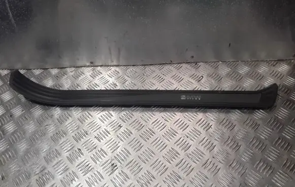 BMW 5 E60 E61 Side skirt front trim 51477034304 51477074510